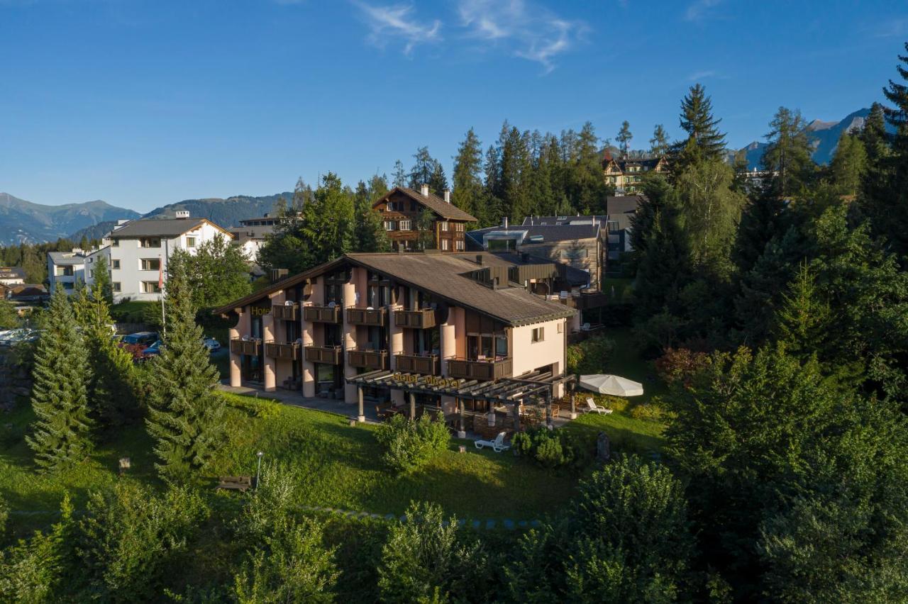 T3 Hotel Mira Val Flims Buitenkant foto