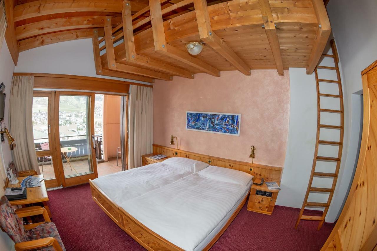 T3 Hotel Mira Val Flims Buitenkant foto