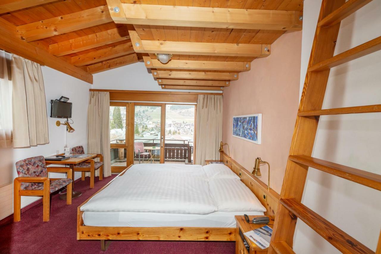 T3 Hotel Mira Val Flims Buitenkant foto